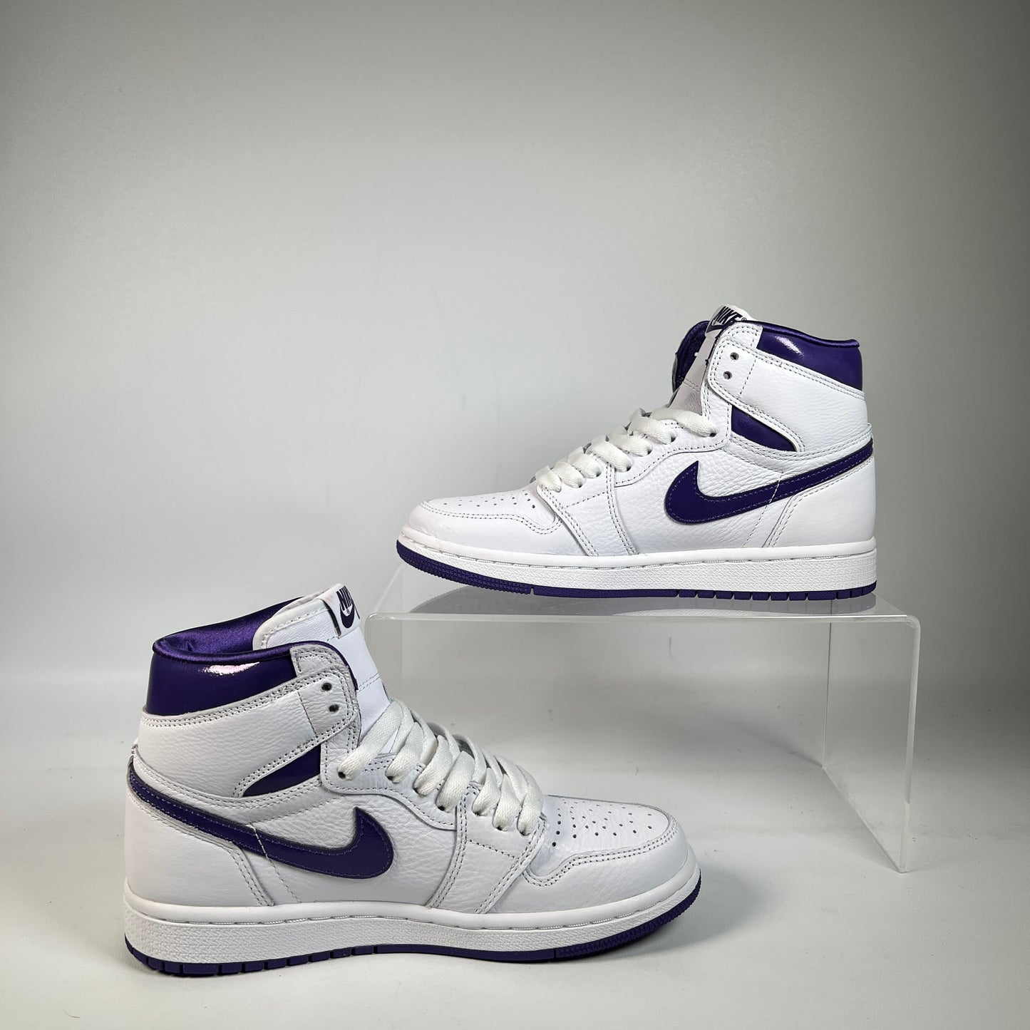 Jordan 1 High Court Purple (2021) Size 5 USED s22591