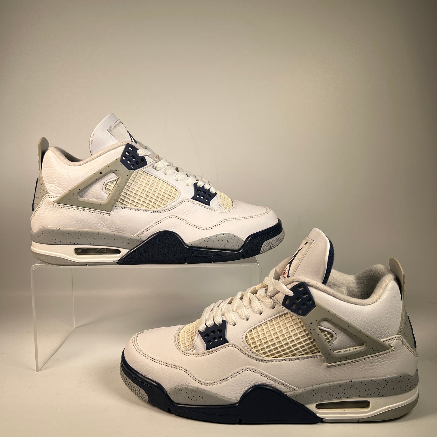Jordan 4 MIdnight Navy (2022) Size 10 USED s22599