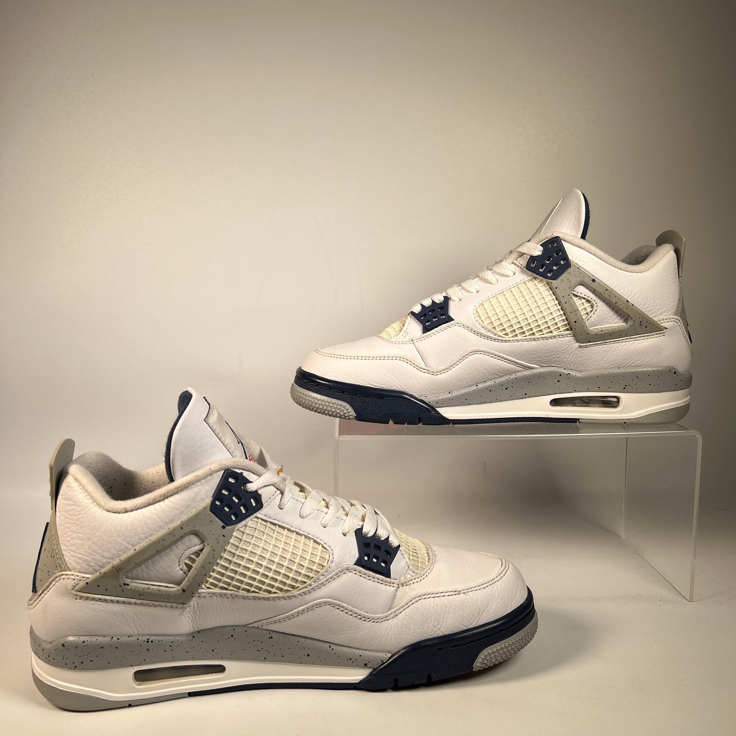 Jordan 4 MIdnight Navy (2022) Size 10 USED s22599