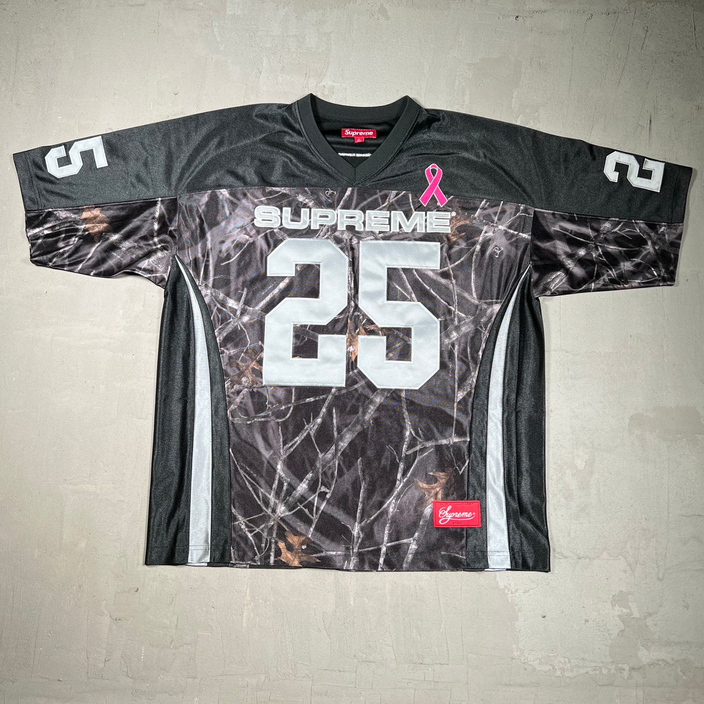 Supreme Breast Cancer Awareness Jersey Black (2025) Size Large USED x18349