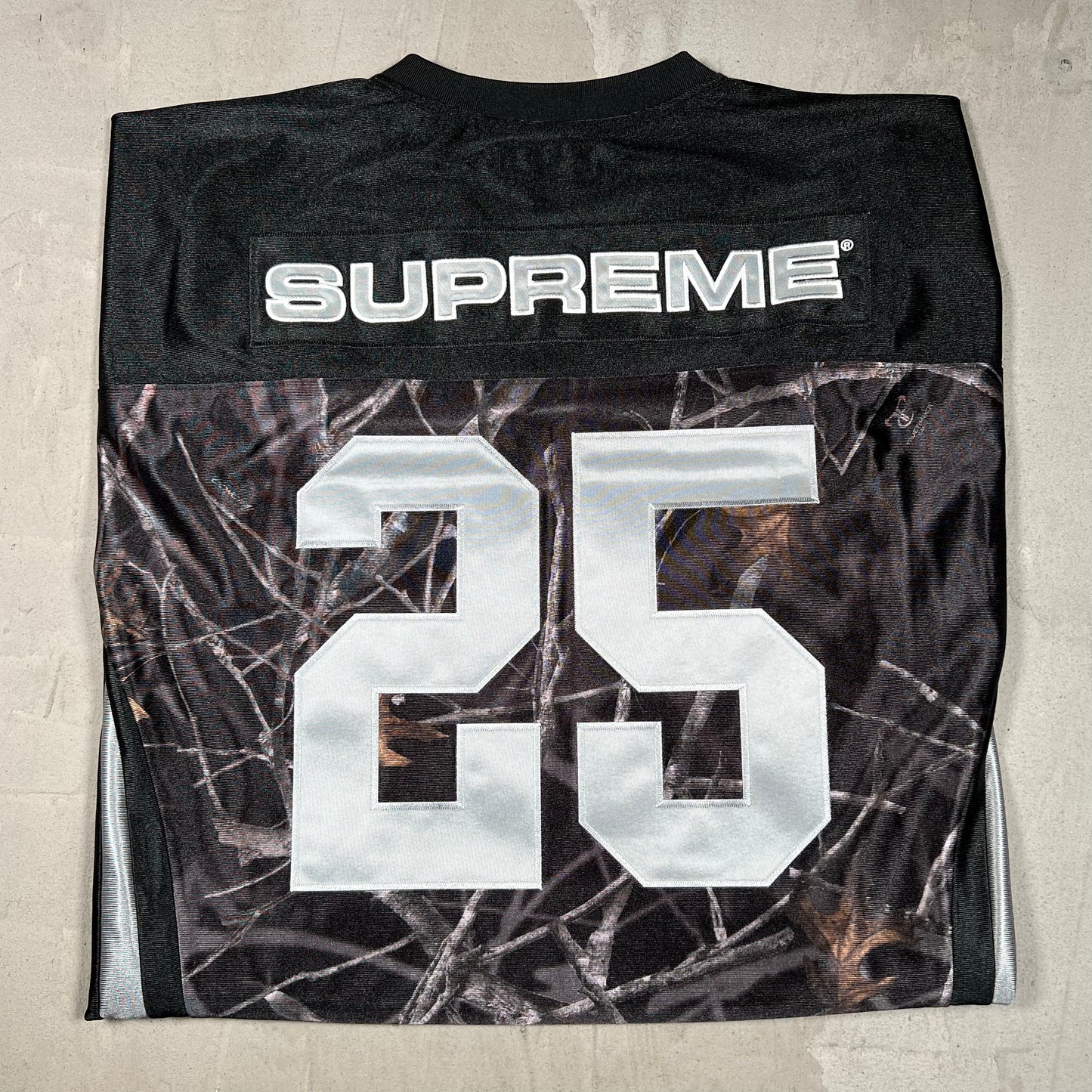 Supreme Breast Cancer Awareness Jersey Black (2025) Size Large USED x18349