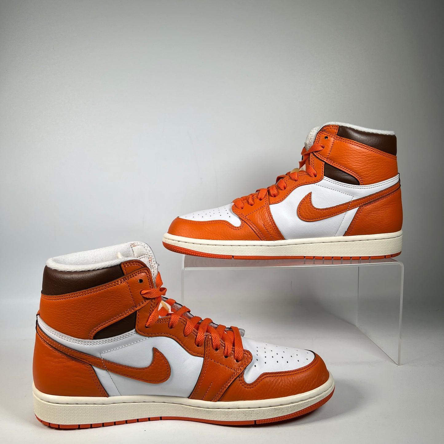 Jordan 1 High Starfish (2022) Size 9.5M/11W USED s22555