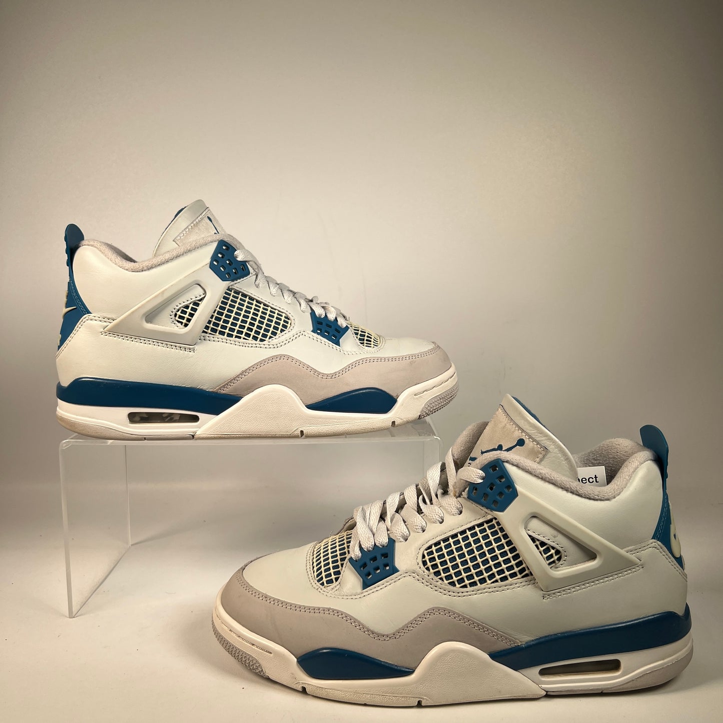 Jordan 4 Military Blue (2024) Size 8.5 USED s22457