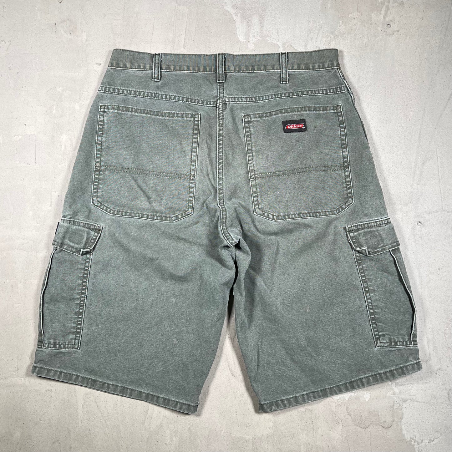 Y2K Dickies Cargo Green Shorts Size 32 USED v20029