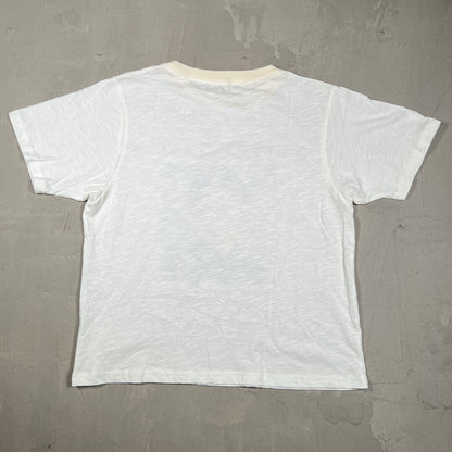GV Gallery Raspberry Hills Robert Garcia White Tee Size Small USED x18324