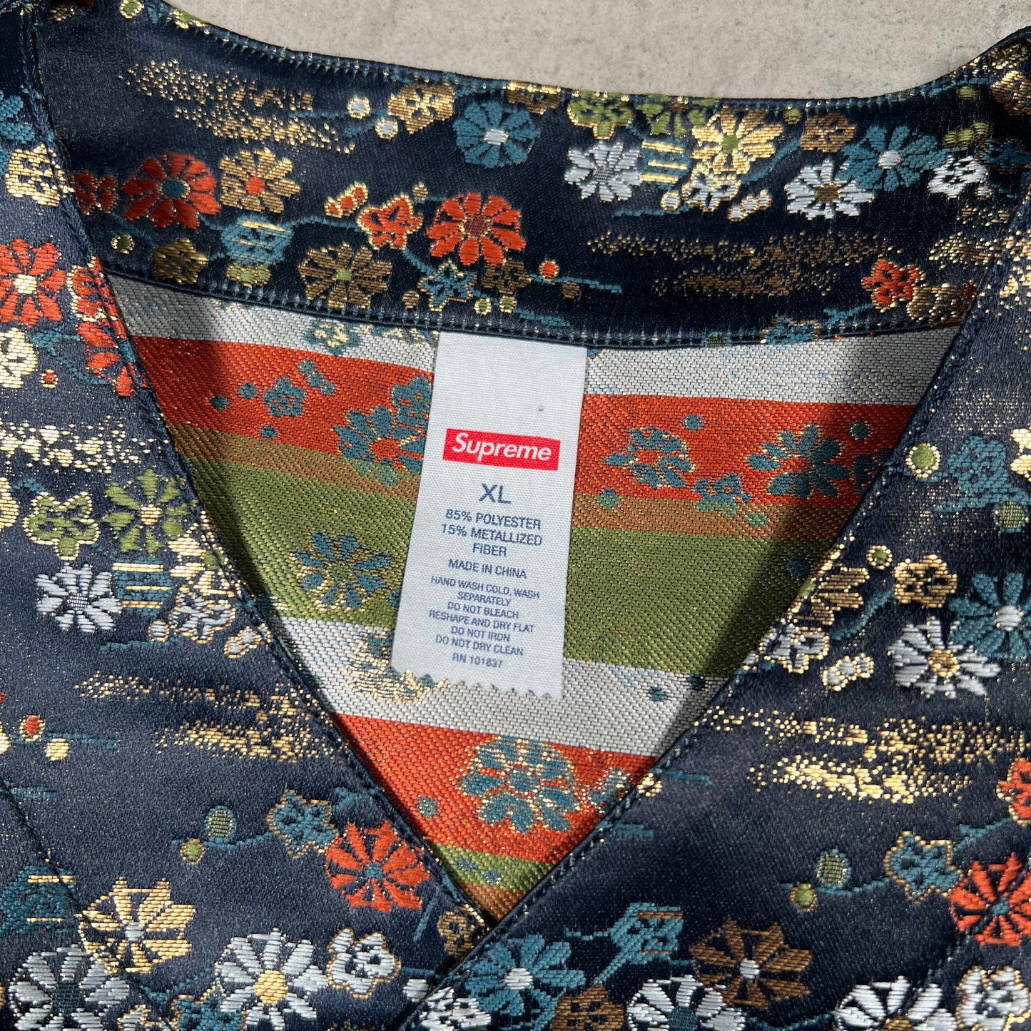 Supreme Floral Jacquard Baseball Jersey Navy Size XL USED x18357