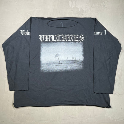 Yeezy vultures longsleeve black Size 1 (small) NEW x10326