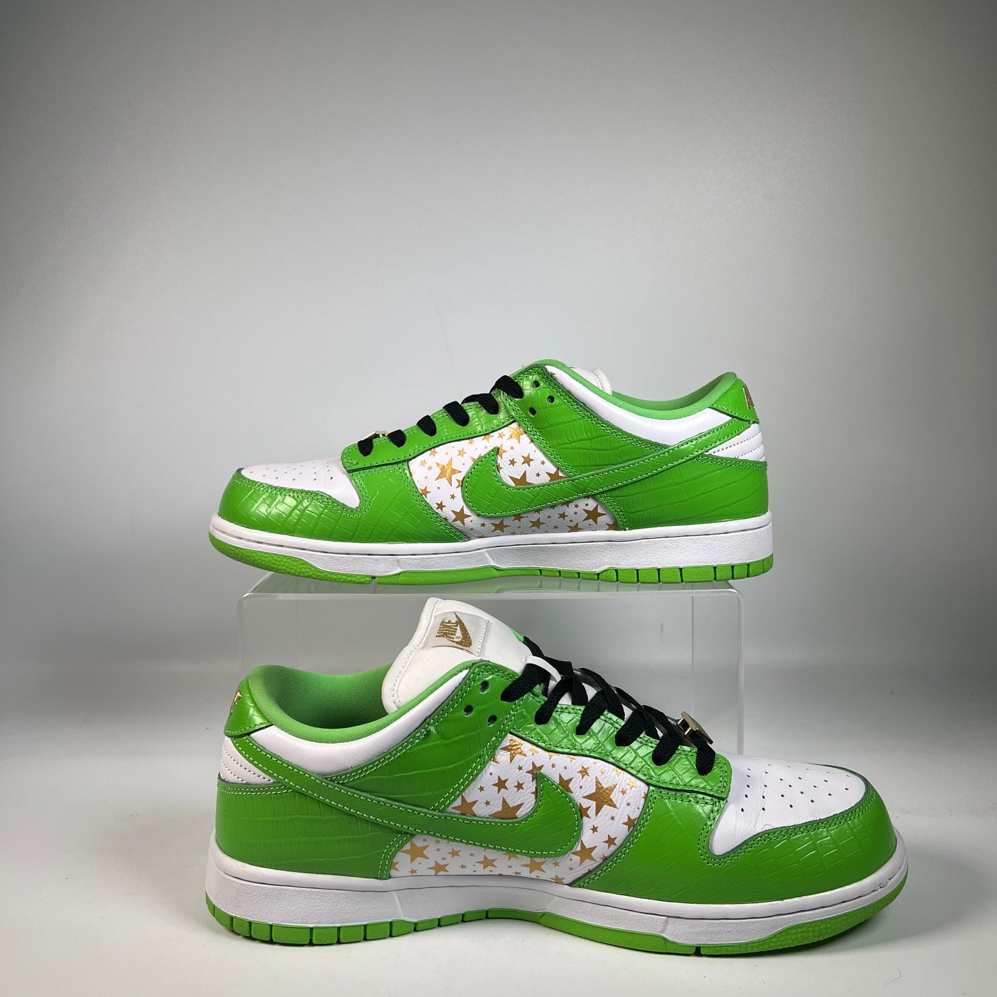 Nike SB Dunk Low Supreme Star Green (2021) Size 10.5 USED s22662