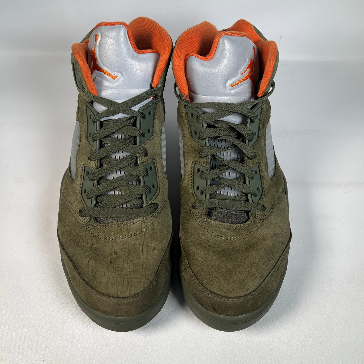 Jordan 5 Olive (2024) Size 10.5 USED s22671