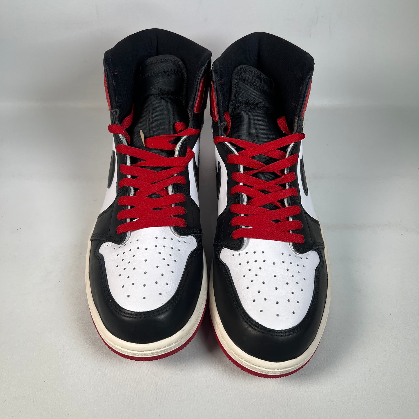 Jordan 1 Black Toe Reimagined (2024) Size 12 USED s22672