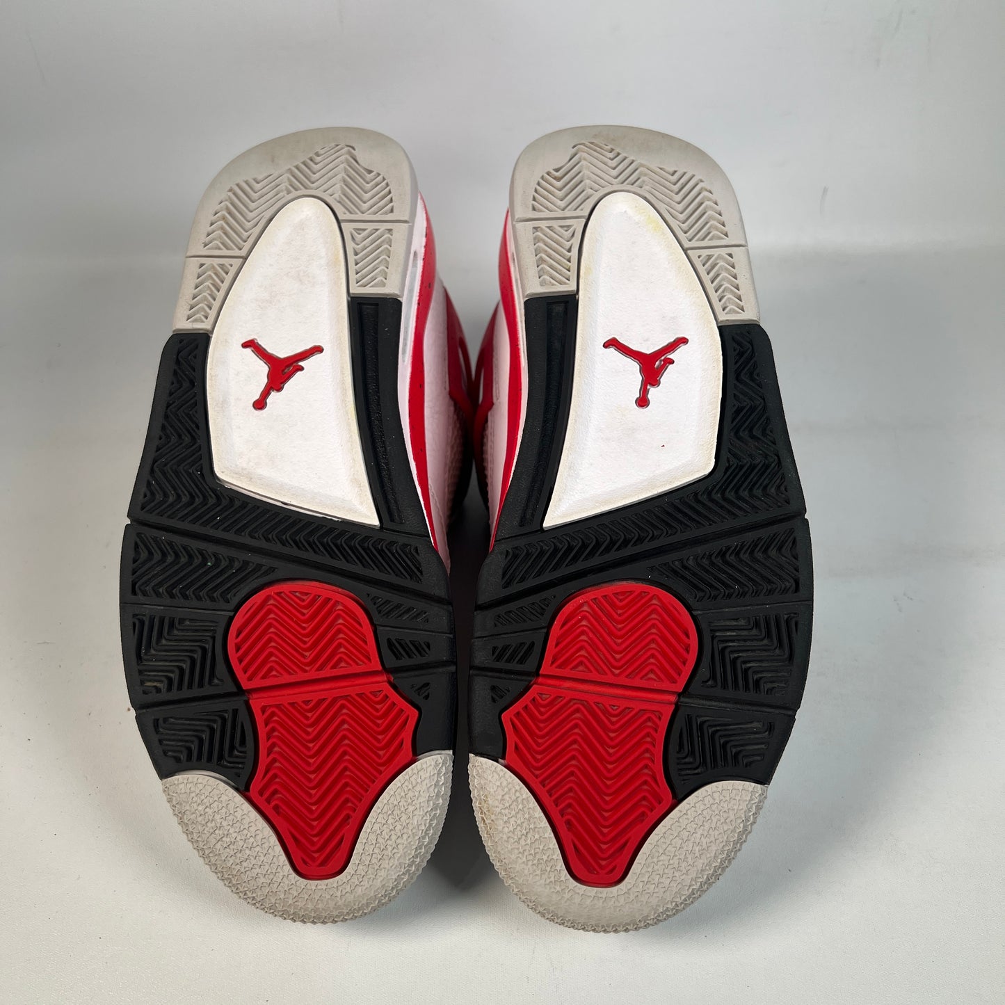 Jordan 4 Red Cement (2023) Size 7y USED s22590