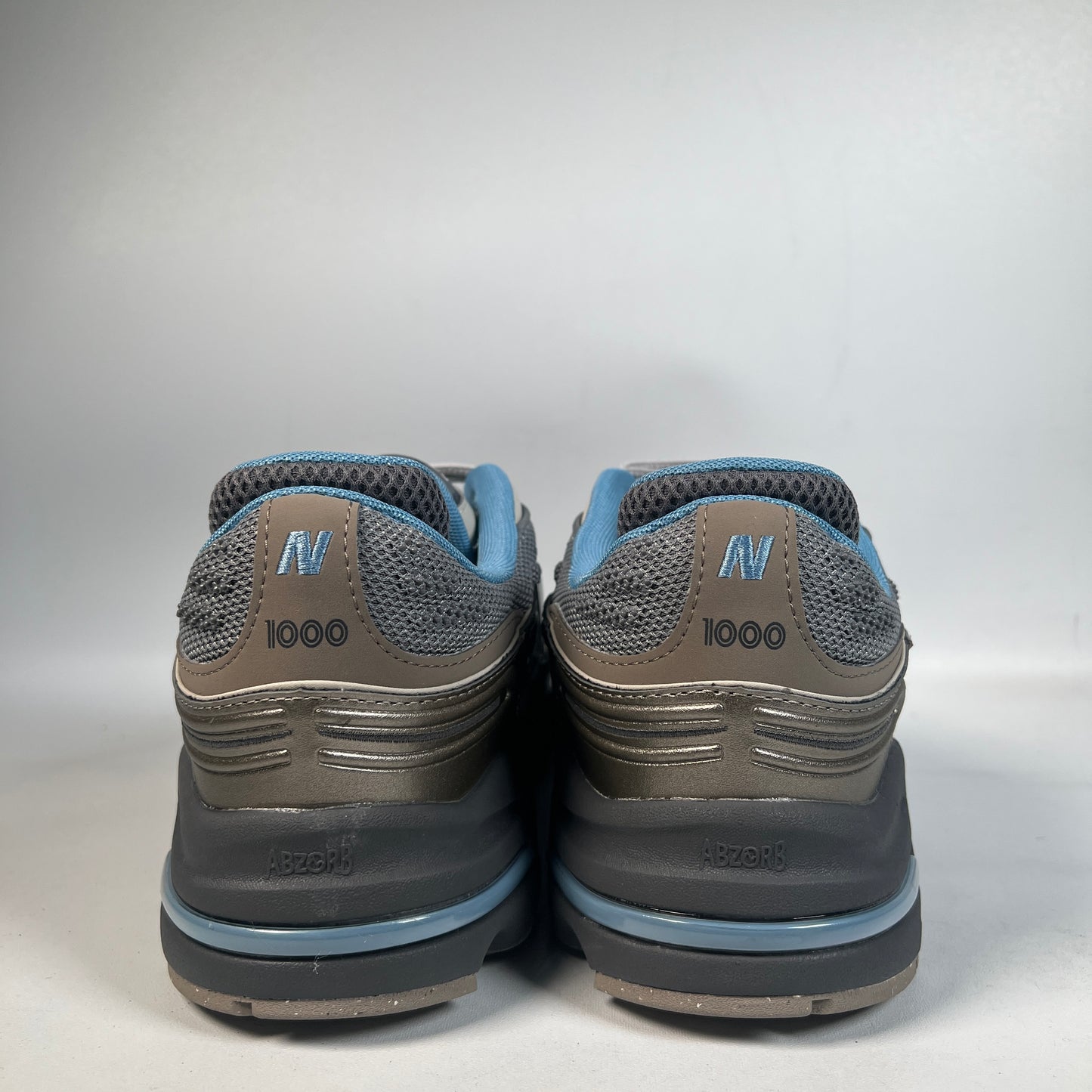 New Balance 1000 Arid Stone Slate Grey (2025) Size 10.5 USED s22676