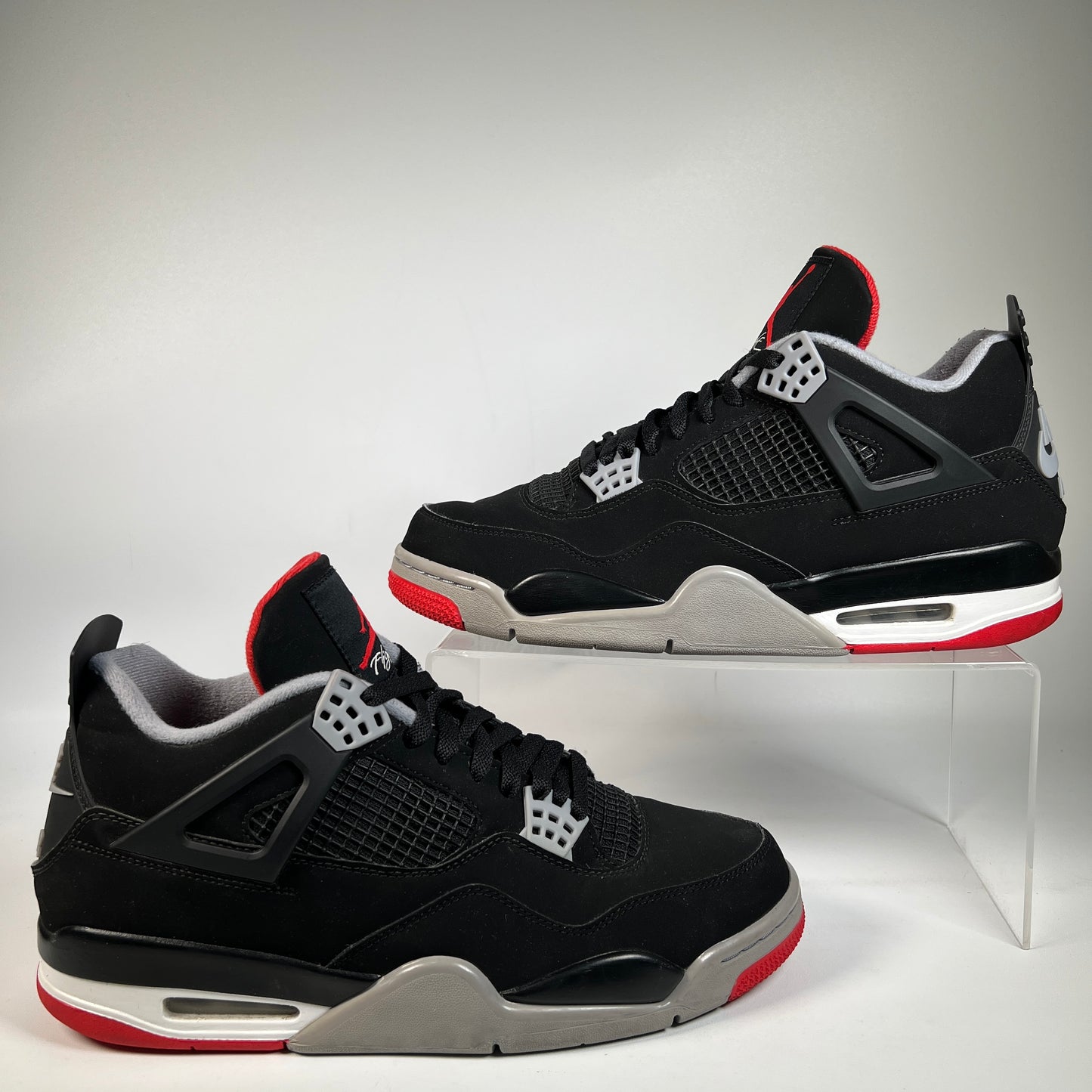 Jordan 4 Bred (2019) Size 11 USED s22653