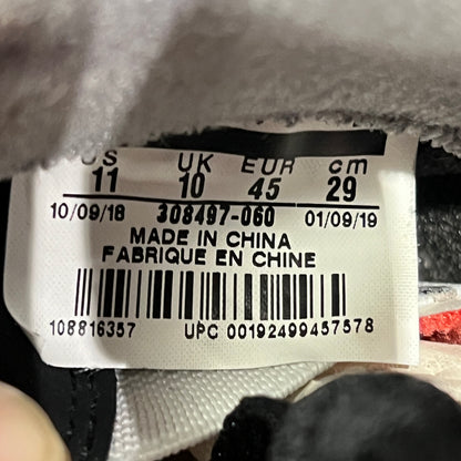 Jordan 4 Bred (2019) Size 11 USED s22653