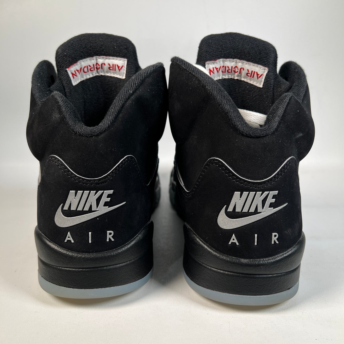 Jordan 5 Black Metallic Reimagined (2025) Size 11.5 USED s22698