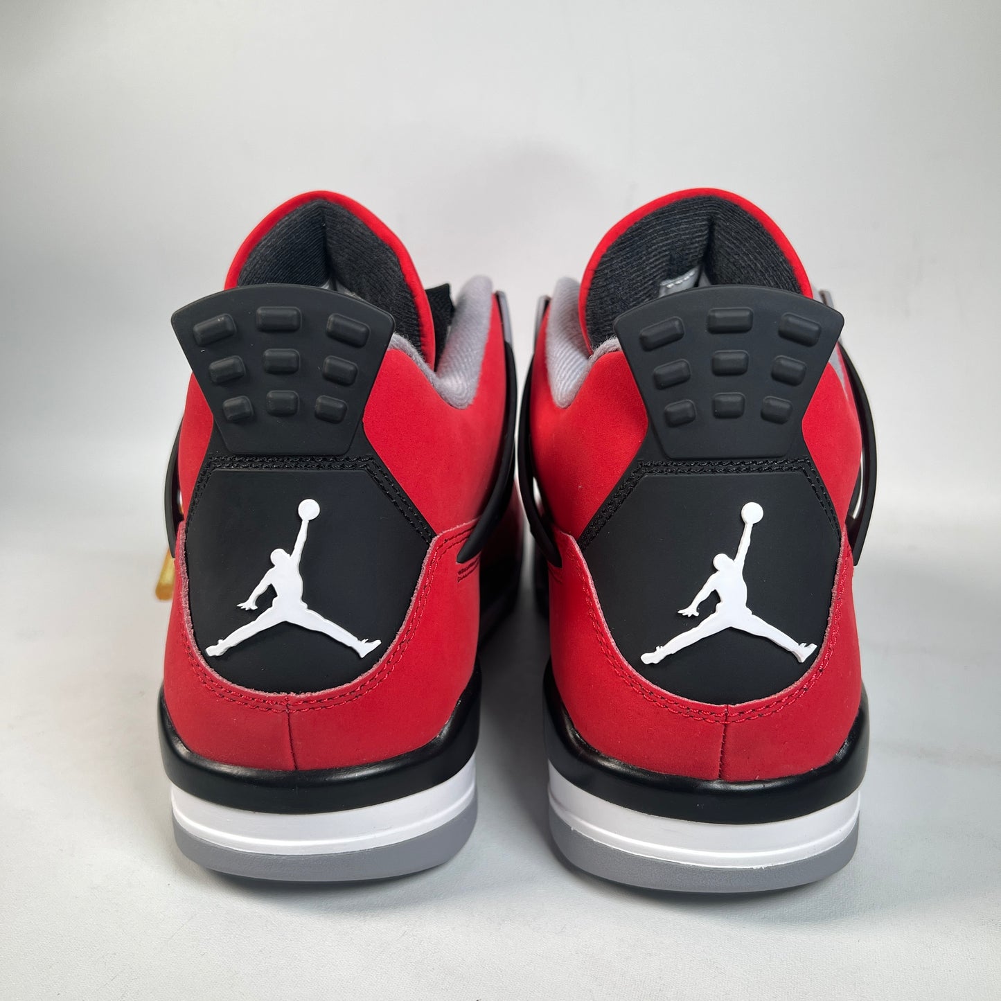 Jordan 4 Toro Bravo (2026) Size 10 NEW s22739