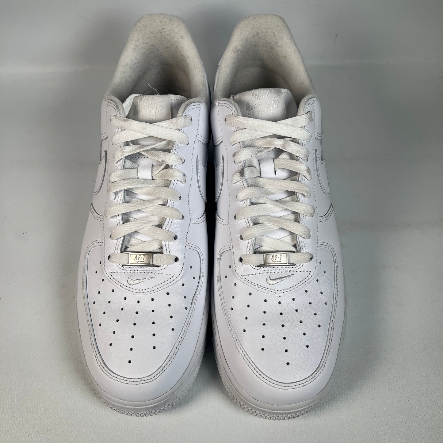 Nike Air Force 1 Low Supreme White (2022) Size 12 USED s22719