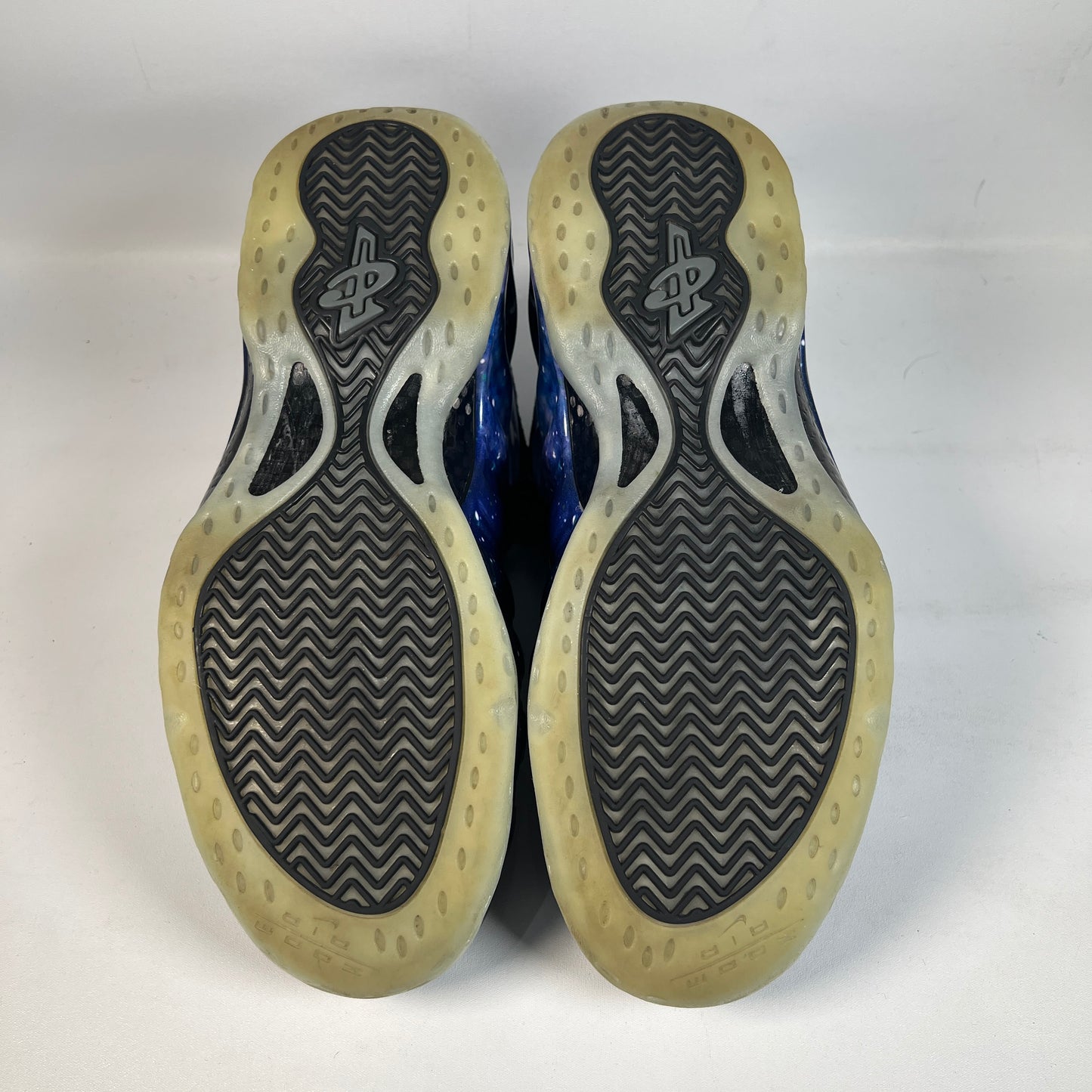 Nike Foamposite Galaxy (2025) Size 10.5 USED s22732