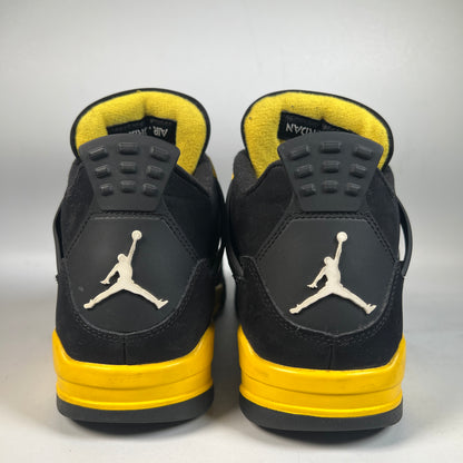 Jordan 4 Thunder (2023) Size 8.5 USED s22734