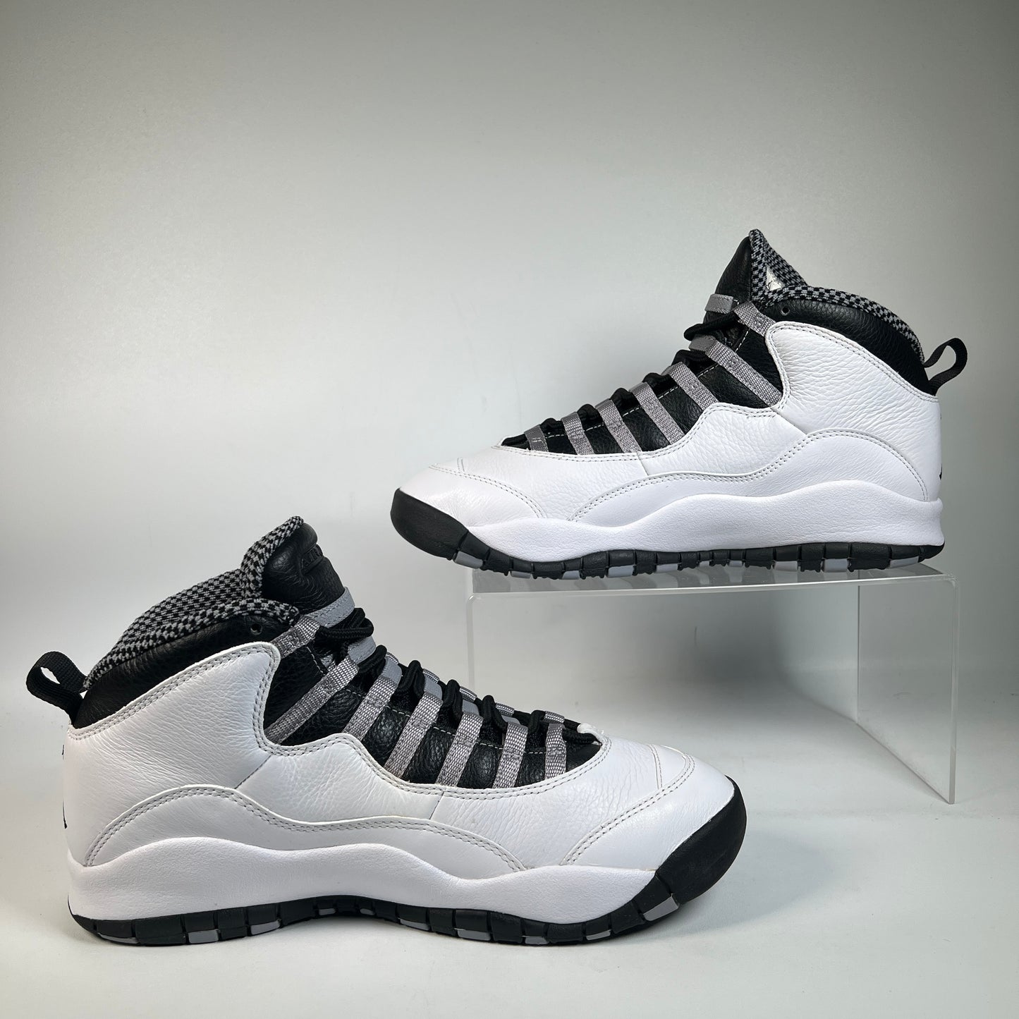 Jordan 10 Steel (2025) Size 10.5 USED s22730