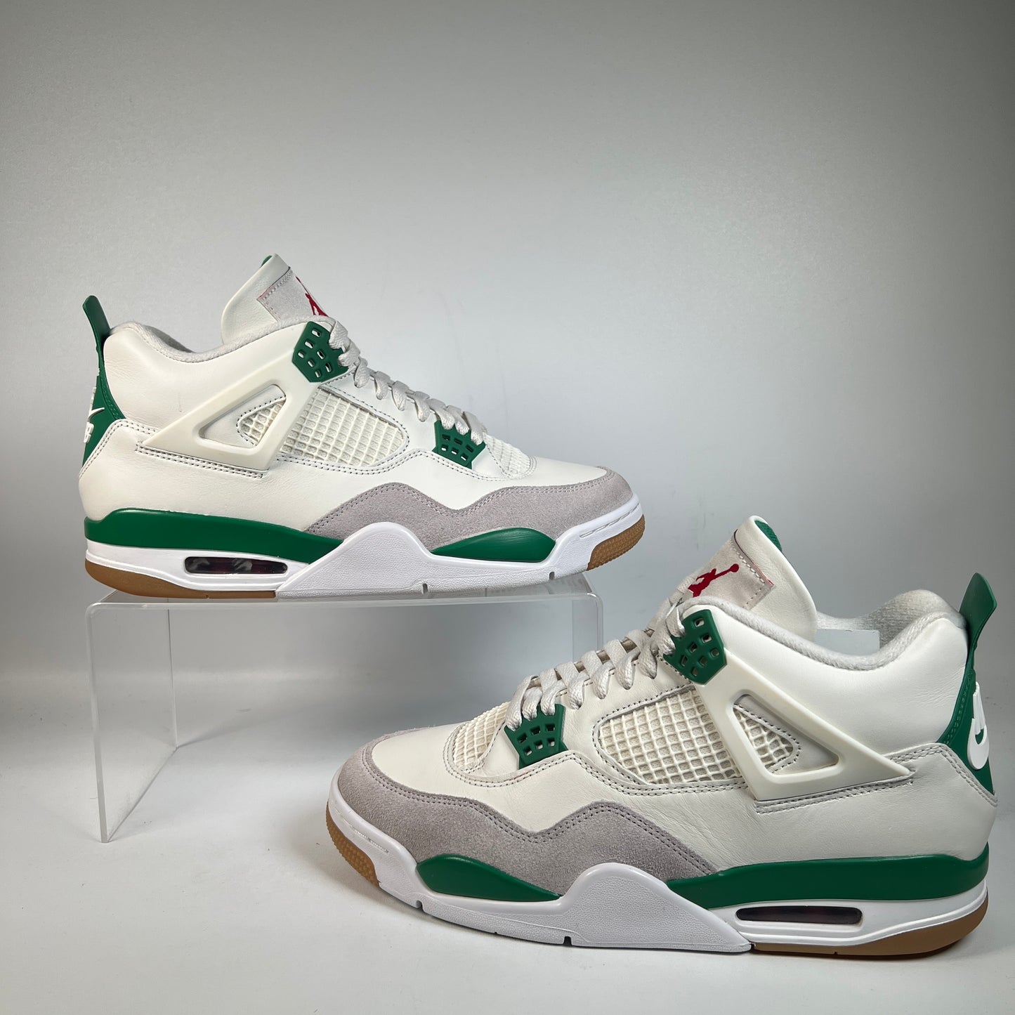 Jordan 4 SB Pine Green (2023) Size 10 USED s22728