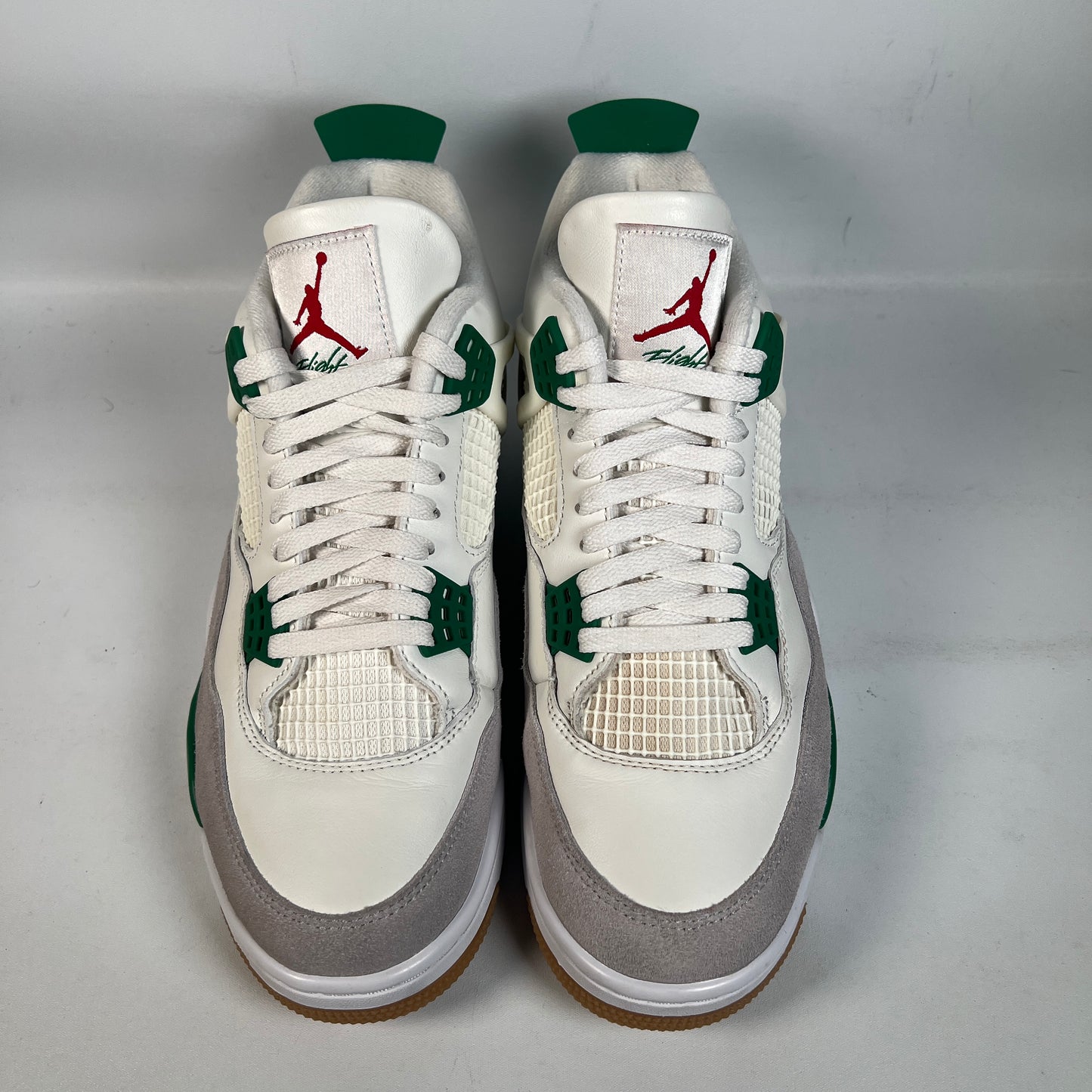 Jordan 4 SB Pine Green (2023) Size 10 USED s22728