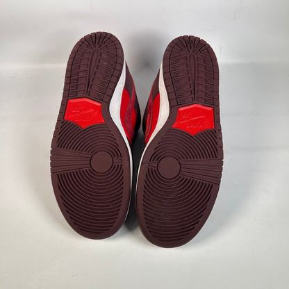 Nike SB Dunk Low Cherry (2022) Size 11 USED s22736
