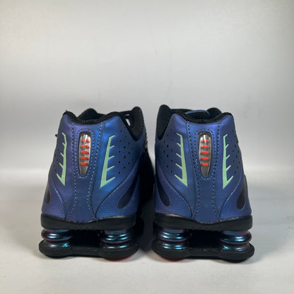Nike Shox R4 Iridescent (2024) Size 10 USED s22725