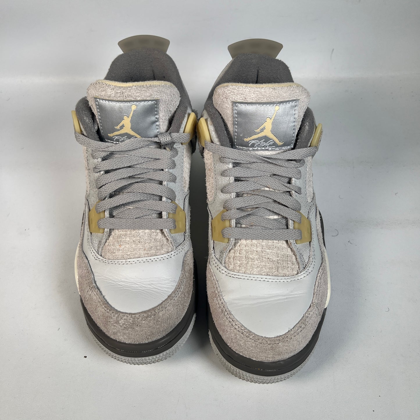 Jordan 4 Craft Photon Dust (2023) Size 6y USED s22687