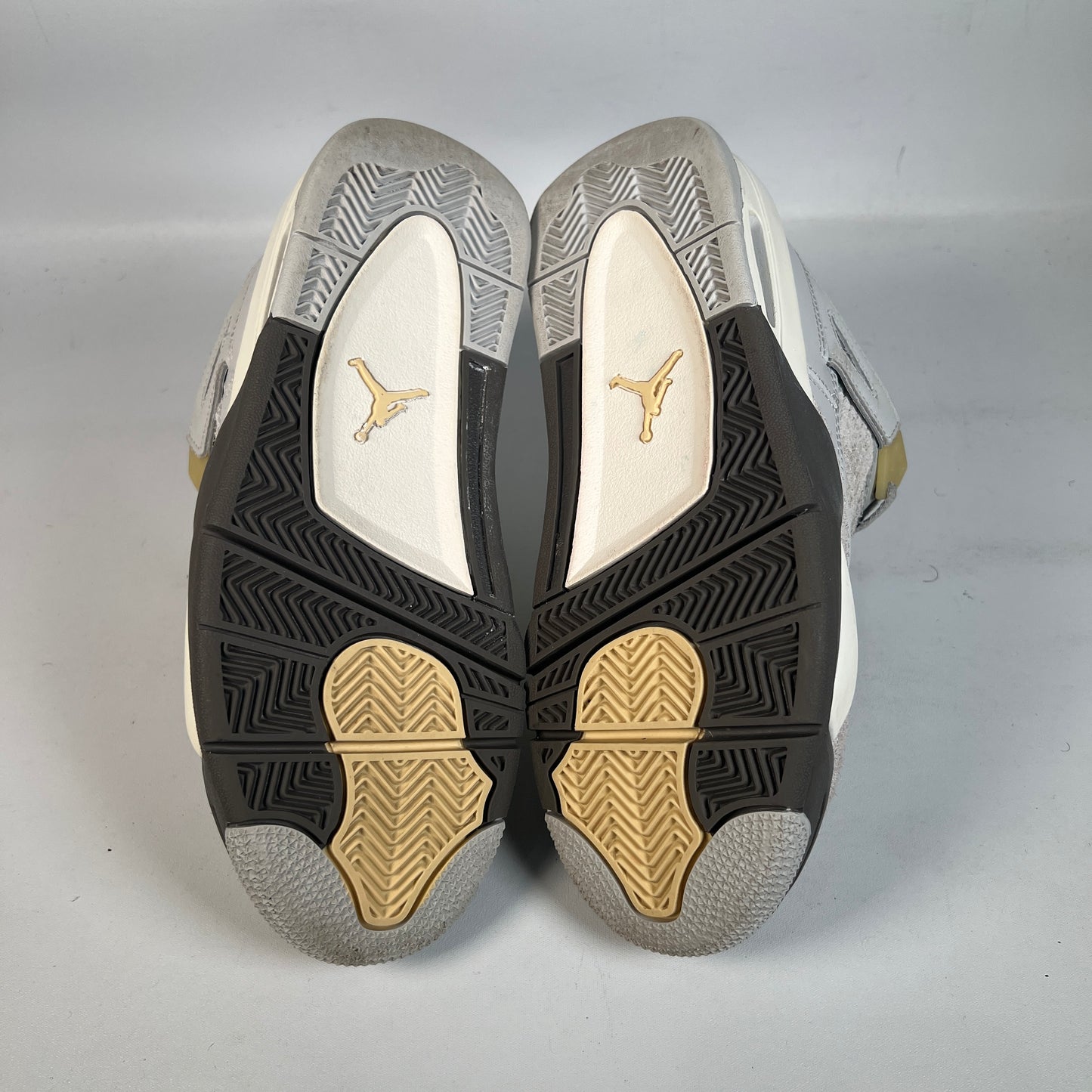 Jordan 4 Craft Photon Dust (2023) Size 6y USED s22687