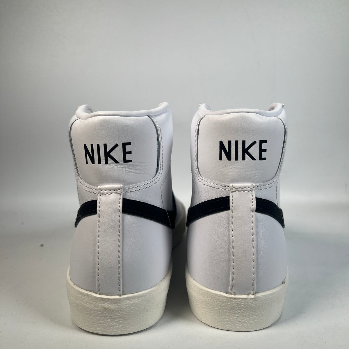 Nike Blazer Mid 77 White Black (2020) Size 7.5M/9W NEW s22775