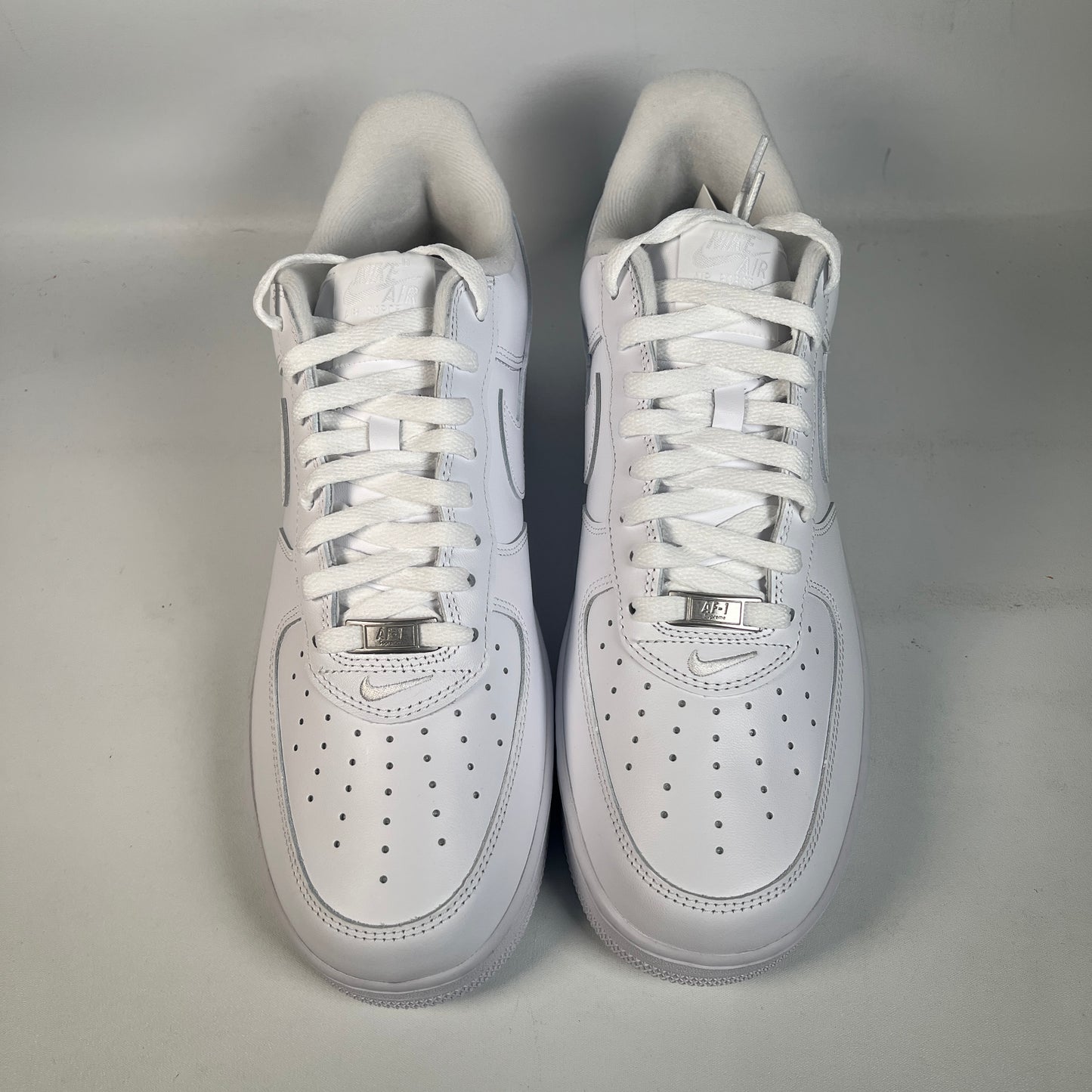 Nike Air Force 1 Low Supreme White (2024) Size 12 NEW s22819