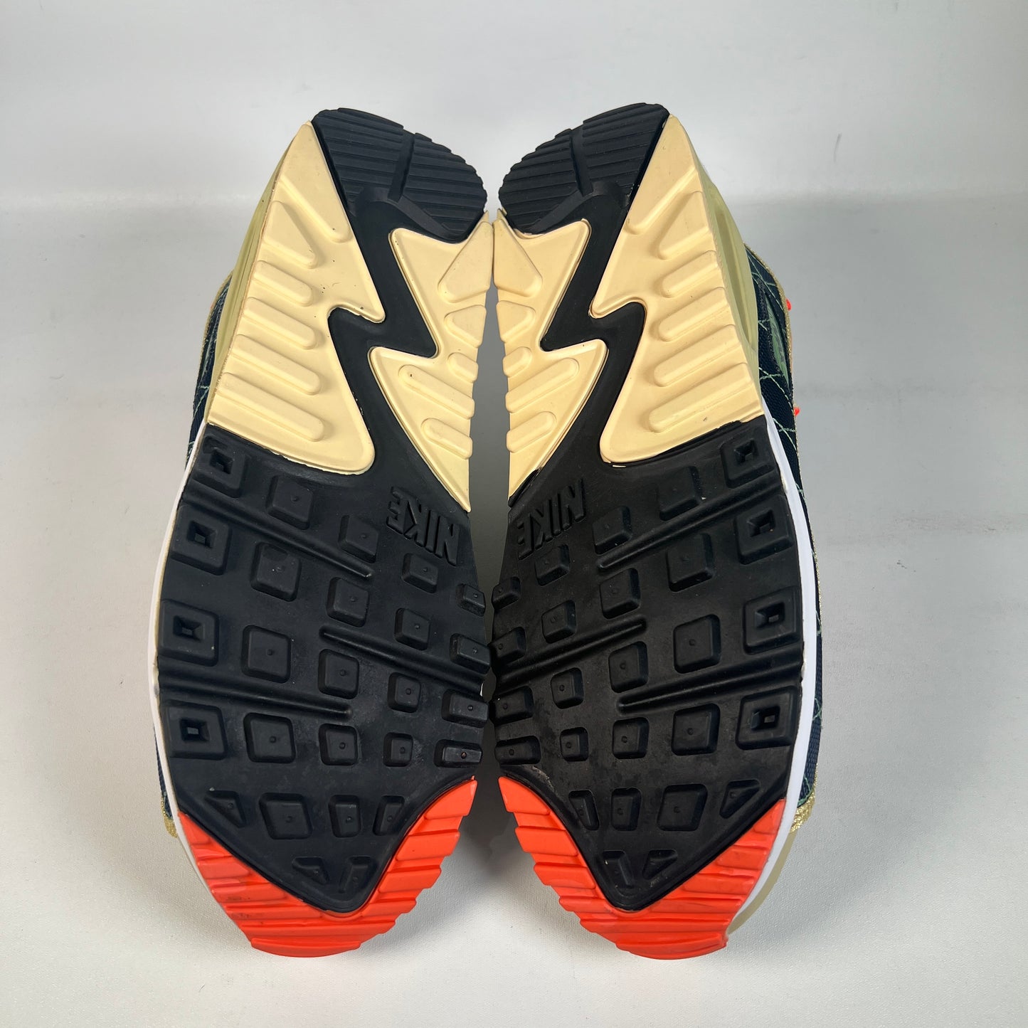 Nike Air Max 90 Trail Team Gold (2020) Size 11 NEW s22835