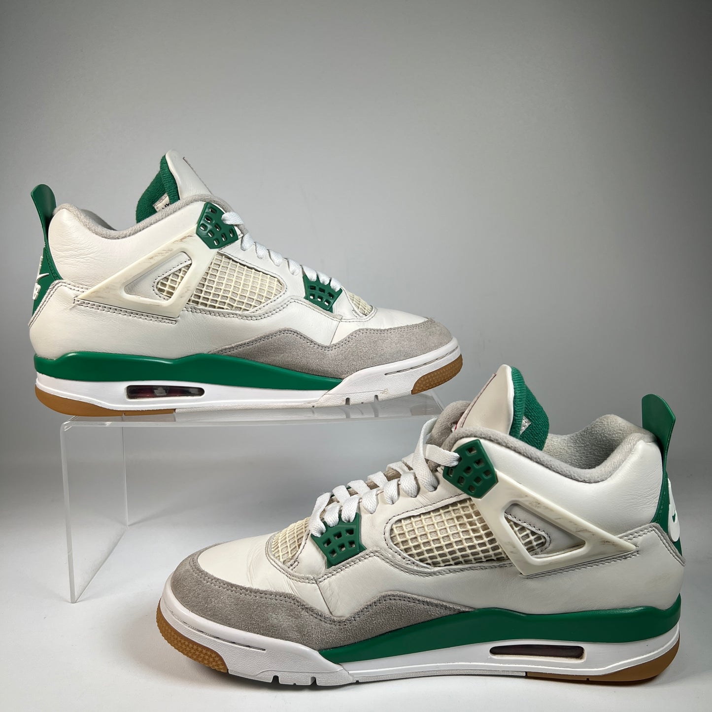 Jordan 4 SB Pine Green (2023) Size 10 USED s22890