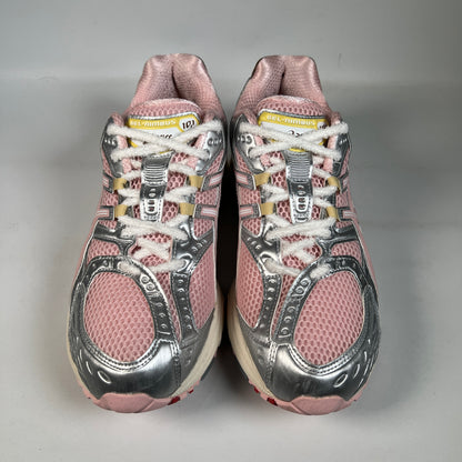 Asics Gel-Nimbus 10.1 Vandy The Pink Atmos Banana Split Strawberry (2025) Size 9.5 USED s22822