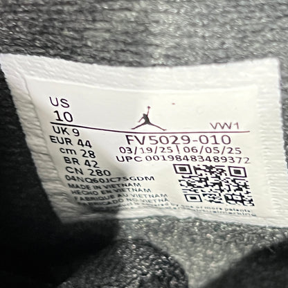 Jordan 4 Black Cat (2025) Size 10 NEW s22907