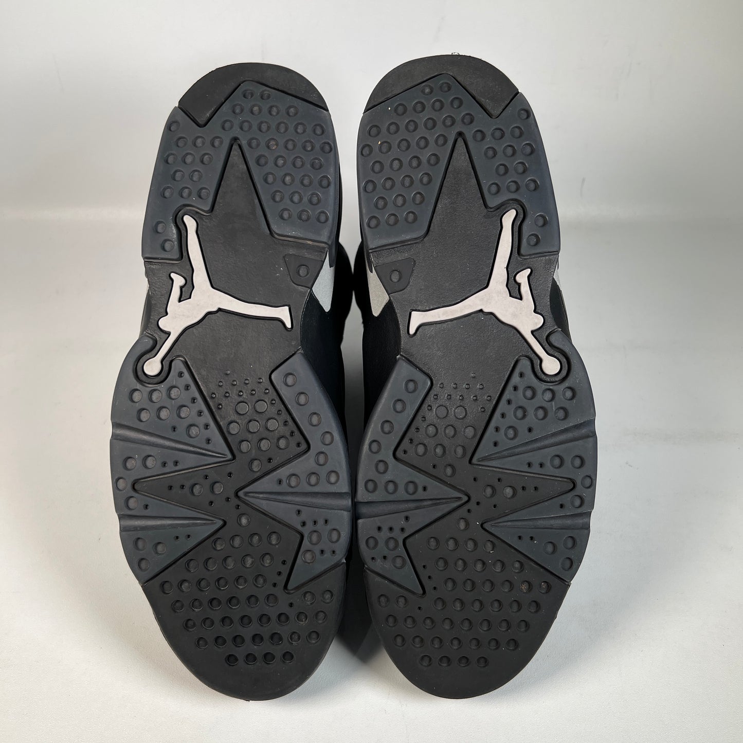 Jordan 6 Cap and Gown (2026) Size 10 USED s22886