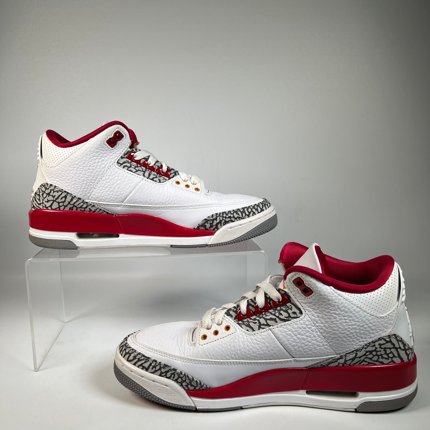 Jordan 3 Cardinal (2021) Size 9 USED s22782