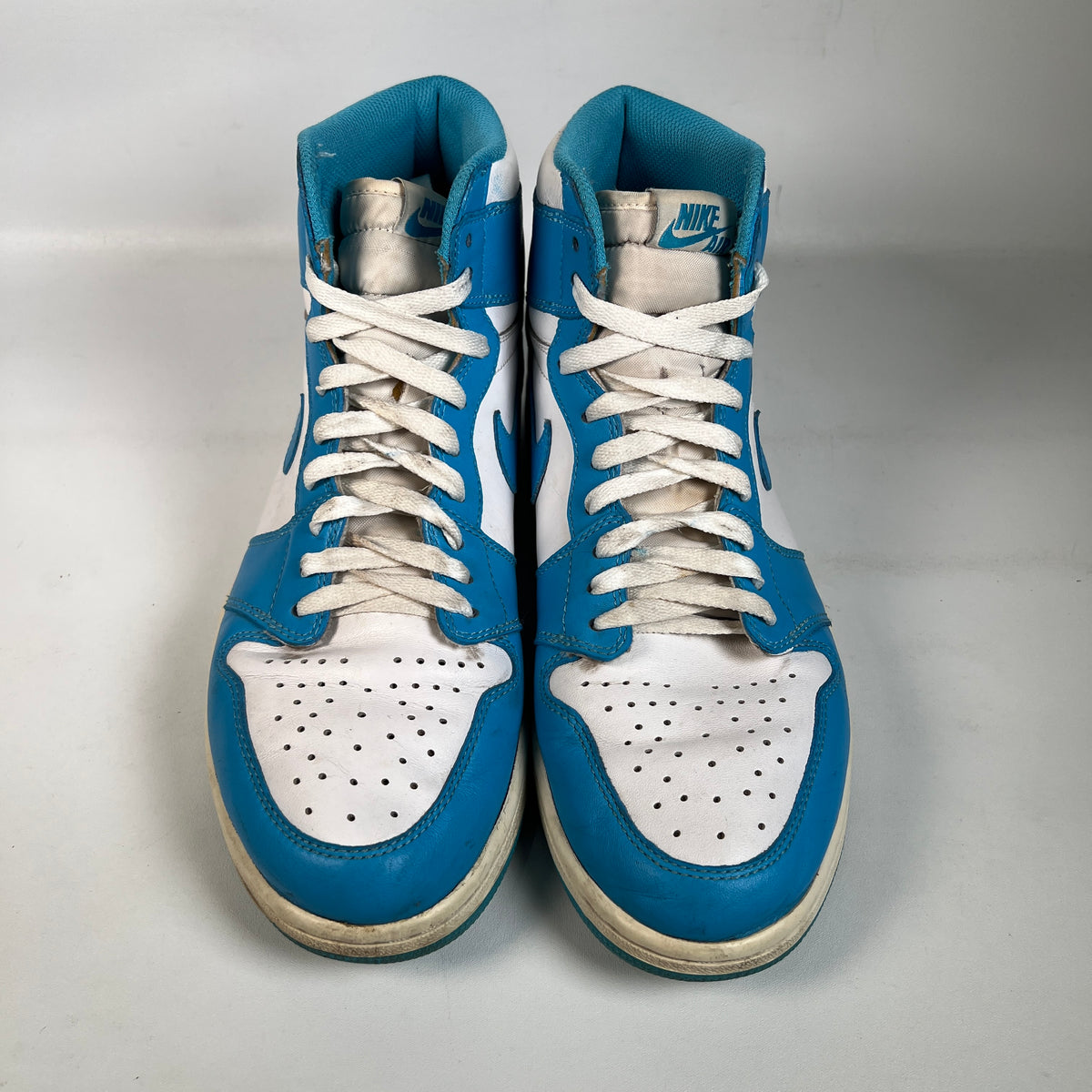 Jordan 1 High UNC (2015) Size 10.5 USED s22859