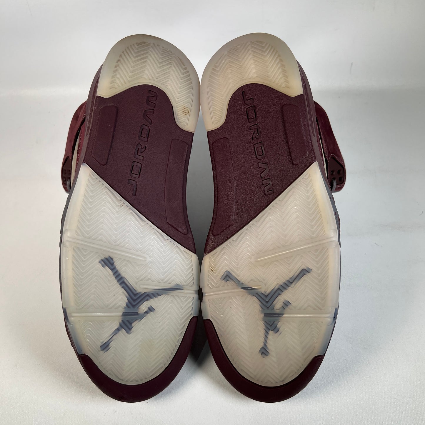 Jordan 5 Burgundy (2023) Size 9 USED s22781