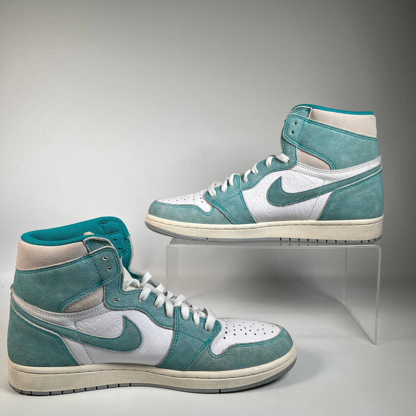 Jordan 1 Turbo Green (2019) Size 10.5 USED s22829