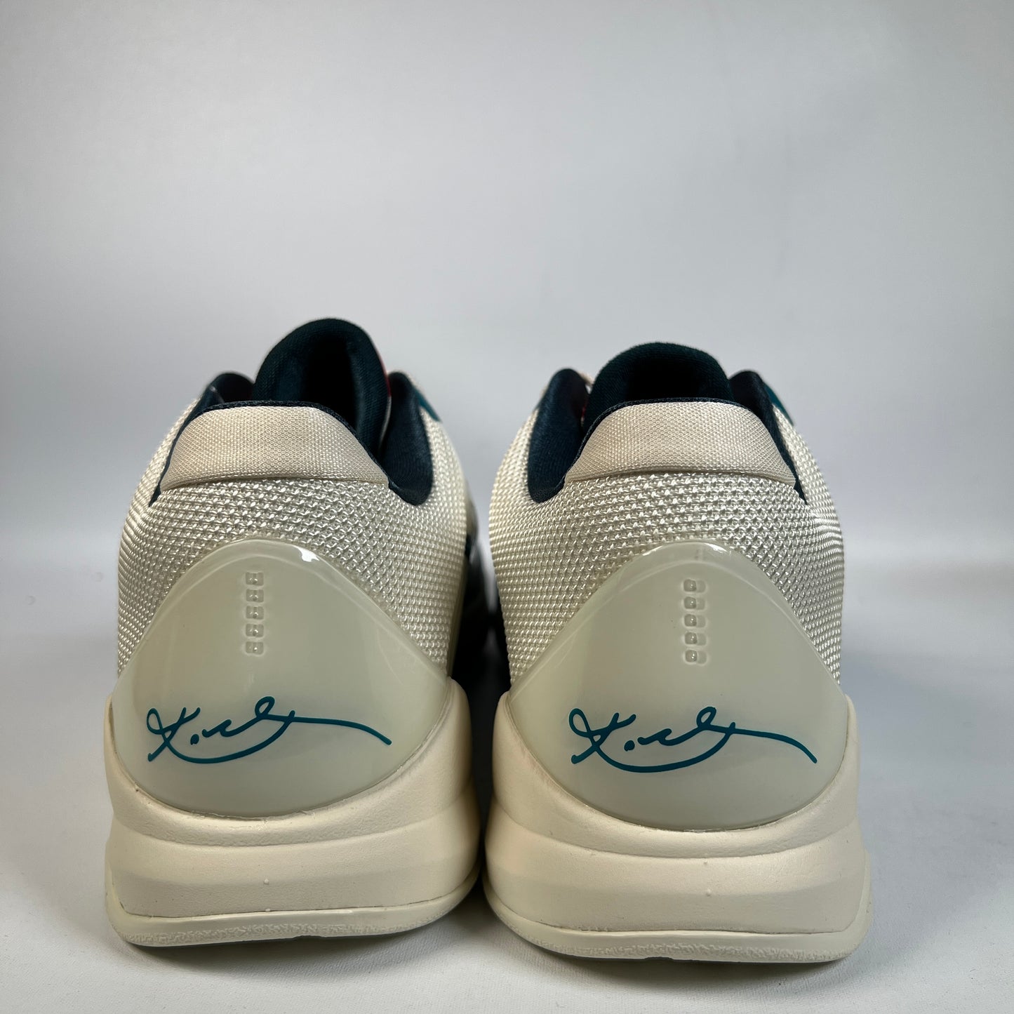 Nike Kobe 5 Caitlin Clark Coconut Milk Spruce (2026) Size 9.5 NEW S22930