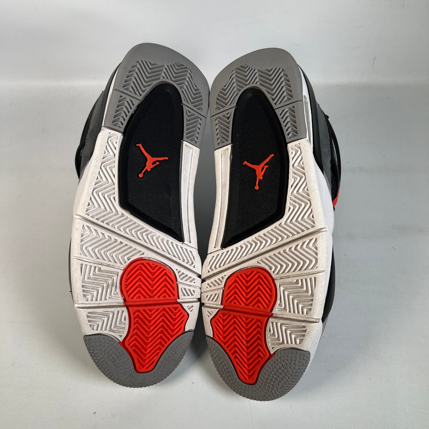 Jordan 4 Infrared (2022) Size 7.5 USED s22914