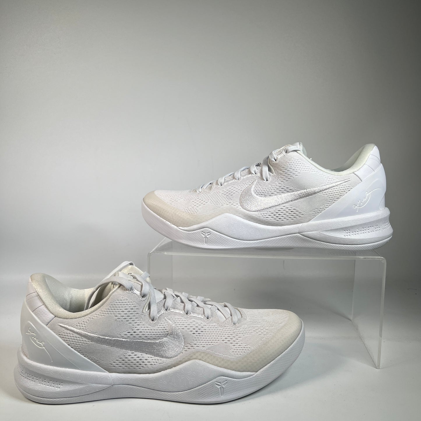 Nike Kobe 8 Halo (2023) Size 10 NEW s22948