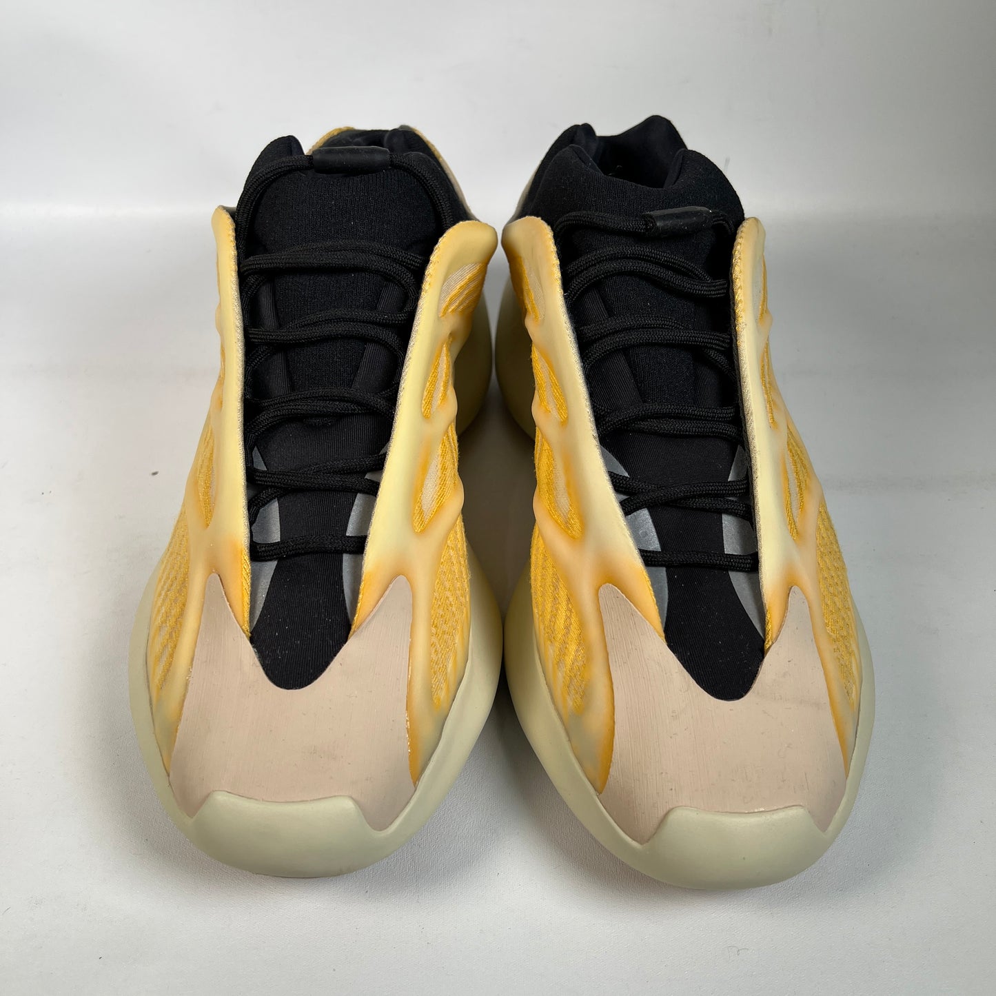 Yeezy 700 Mono Safflower (2022) Size 12 USED s22935