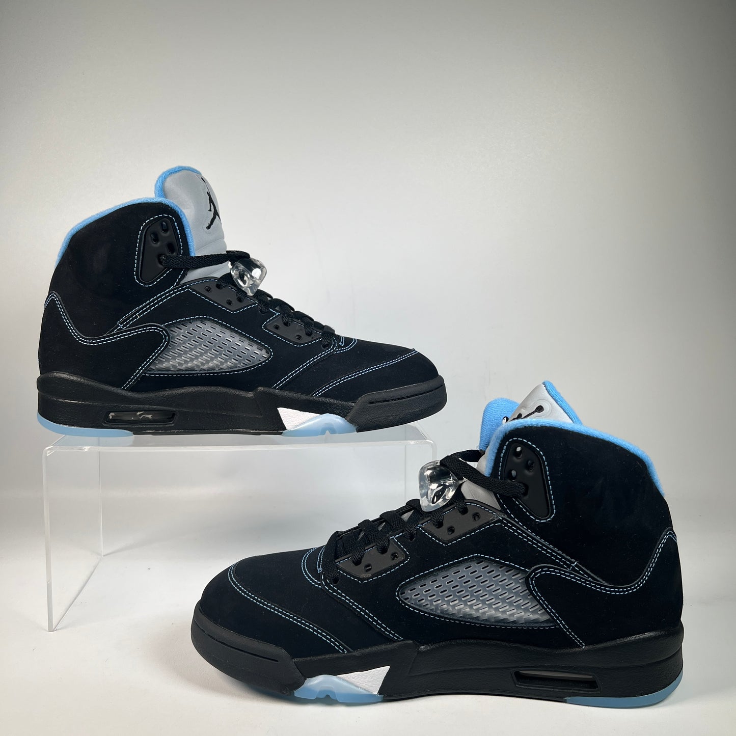 Jordan 5 Black University Blue (2026) Size 8.5 USED s22924