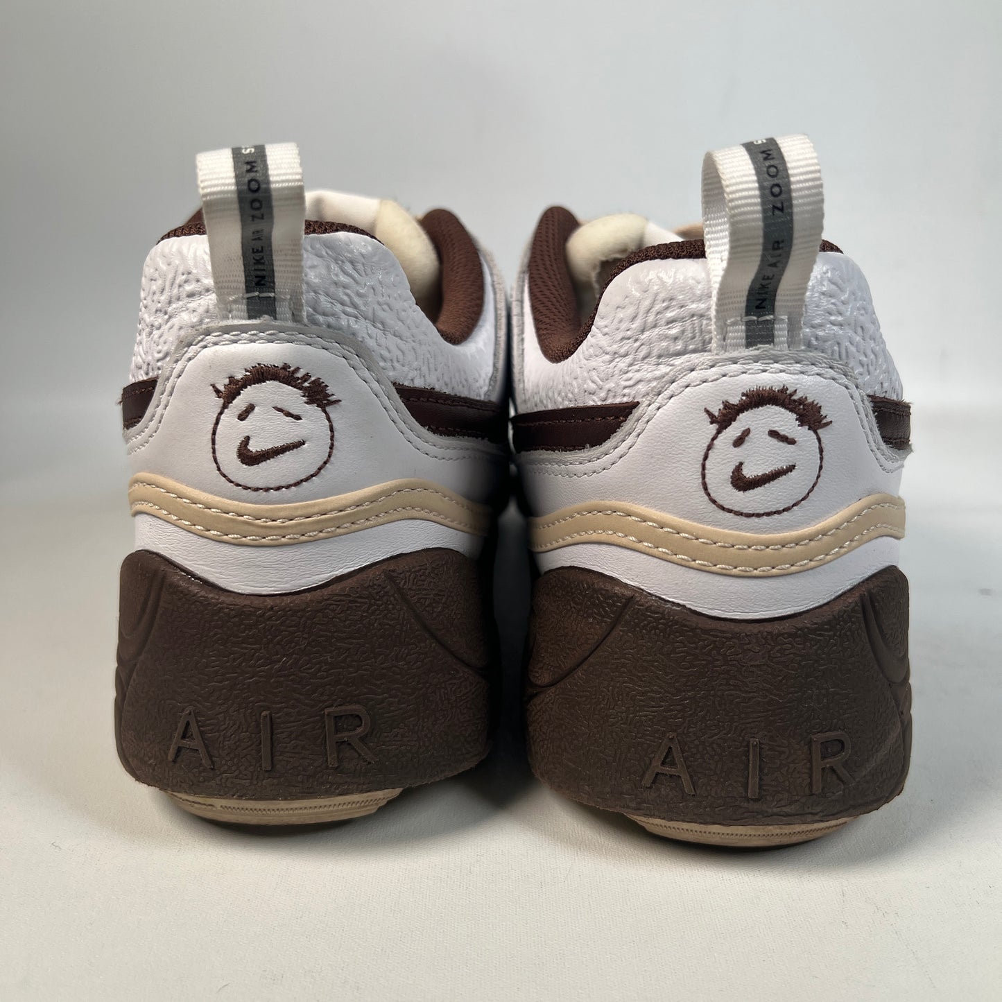 Nike Zoom Field Jaxx Travis Scott Light Chocolate (2025) Size 9 USED S23034