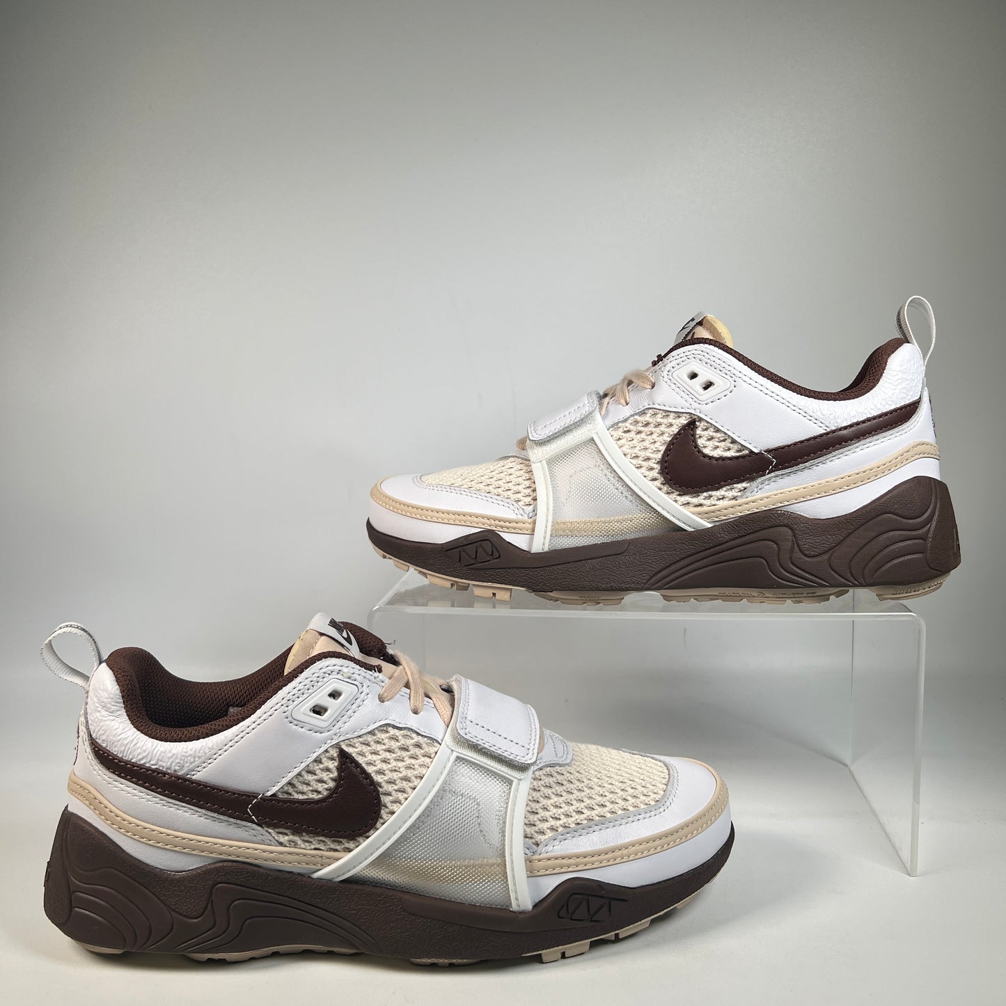 Nike Zoom Field Jaxx Travis Scott Light Chocolate (2025) Size 9 USED S23013