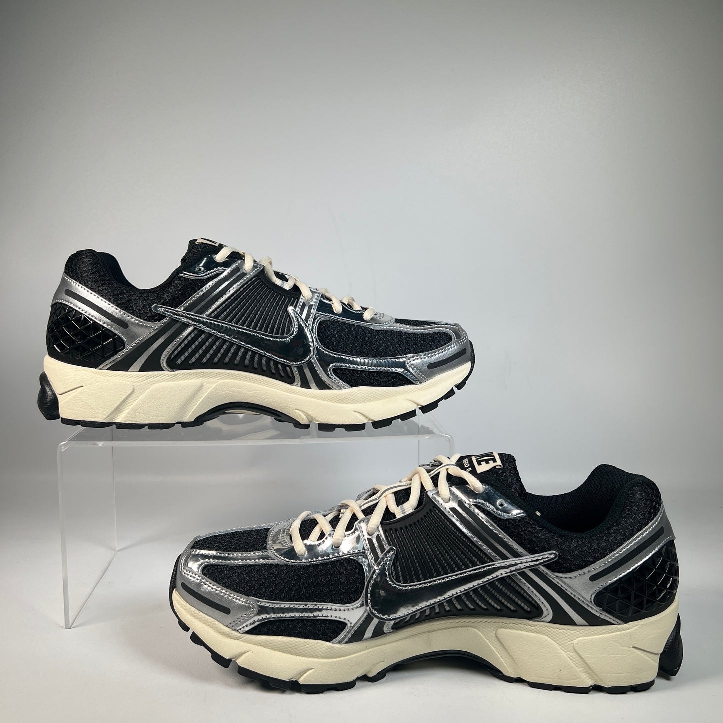 Nike Zoom Vomero 5 Black Chrome (2024) Size 11 USED s22951