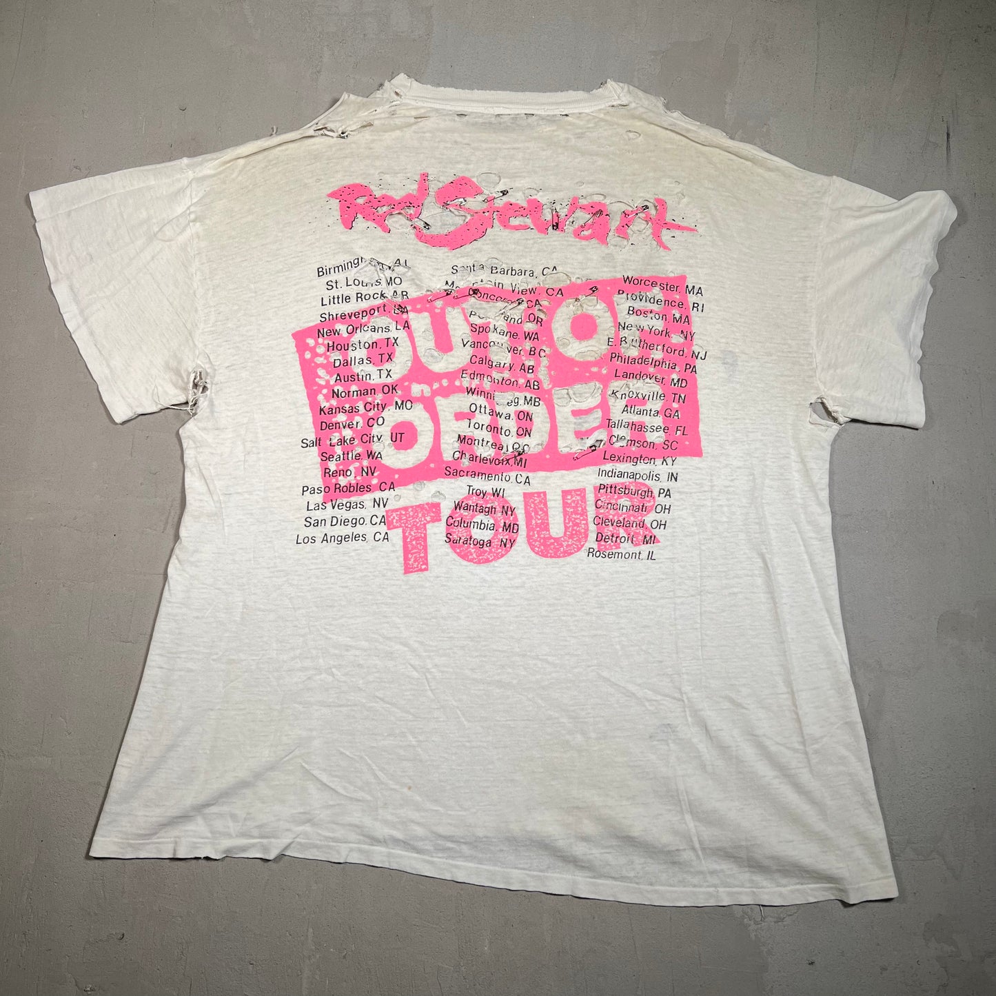 1989 Rod Stewart Out of Order Tour White Tee Trashed Size XL USED v15350